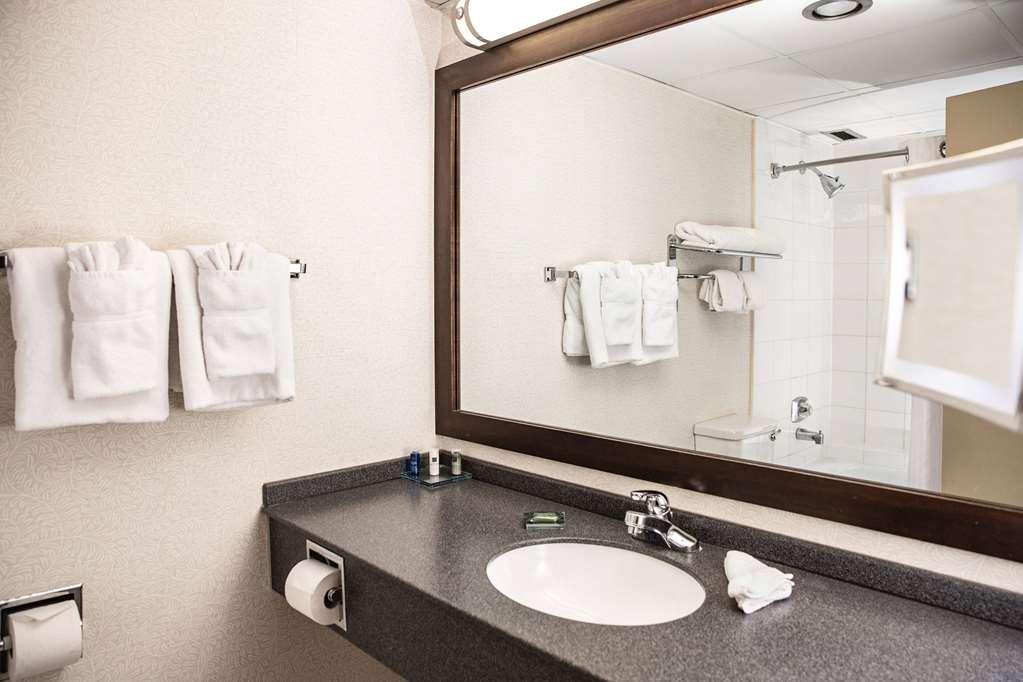 Hotel Wd, *